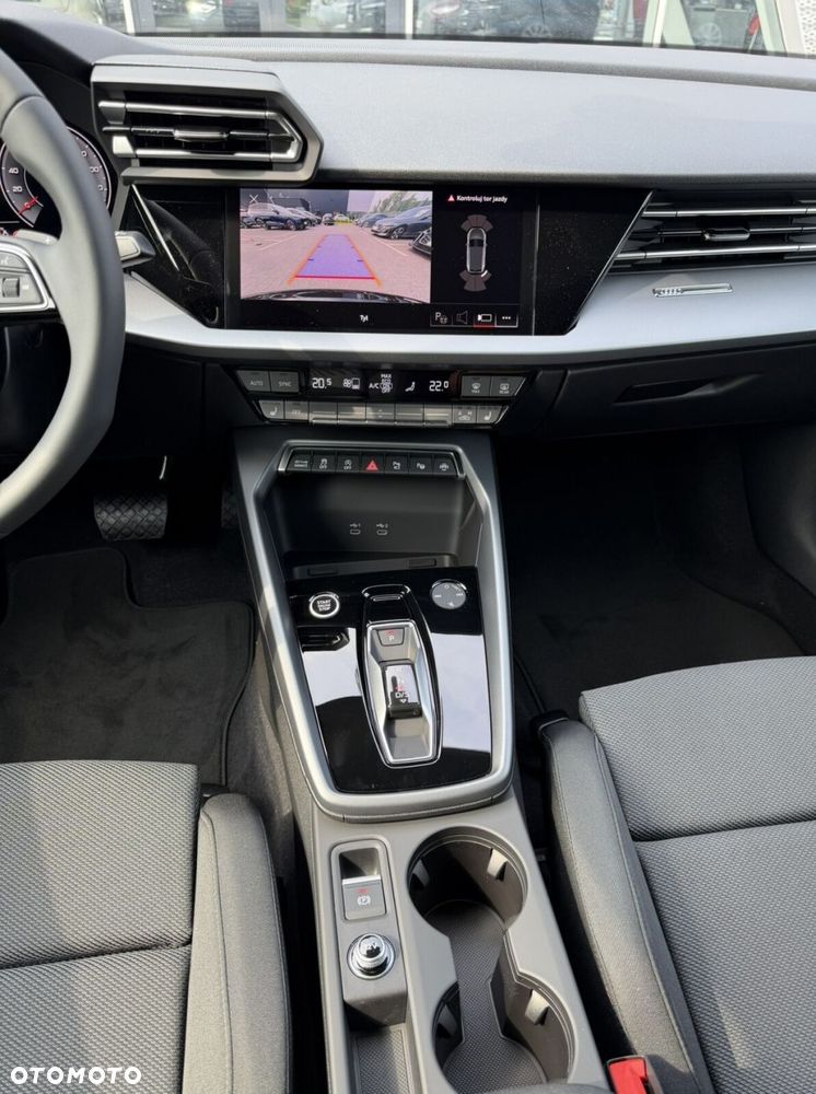 Audi A3 Sportback - 16