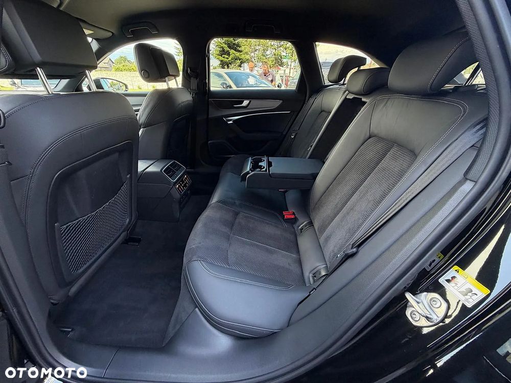 Audi A6 Avant 55 TFSI e quattro S tronic S line - 20