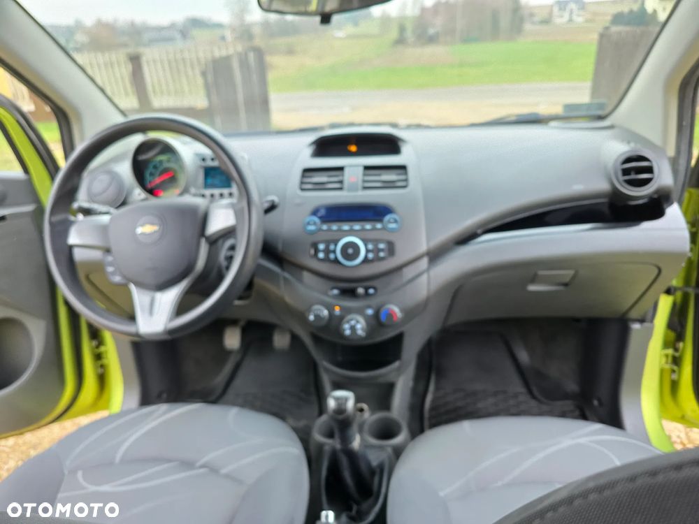 Chevrolet Spark 1.2 LS - 21