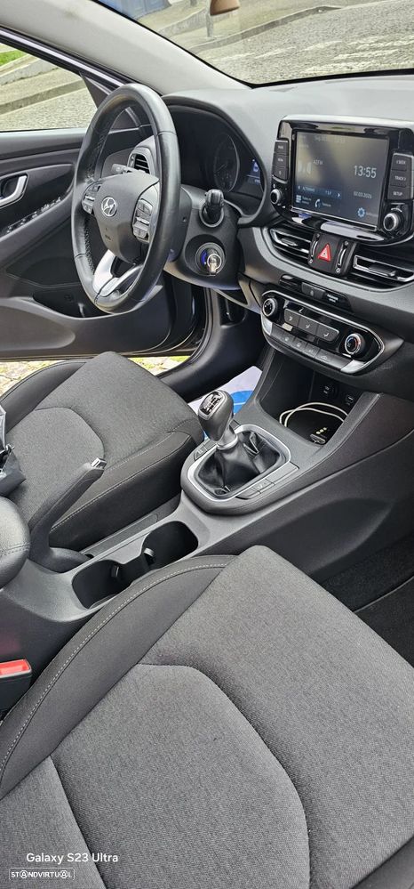 Hyundai i30 SW 1.6 CRDI 48V-Hybrid Trend - 14