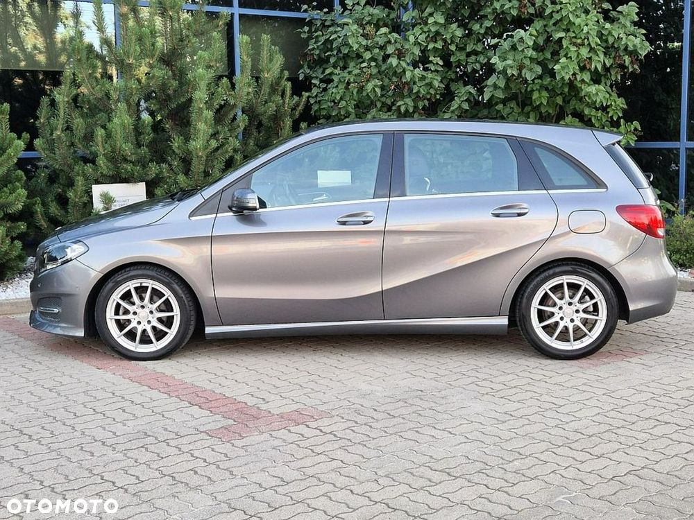 Mercedes-Benz Klasa B 180 Urban - 2