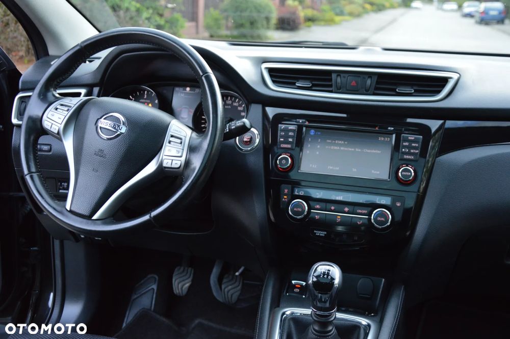 Nissan Qashqai 1.6 DCi Tekna+ - 17