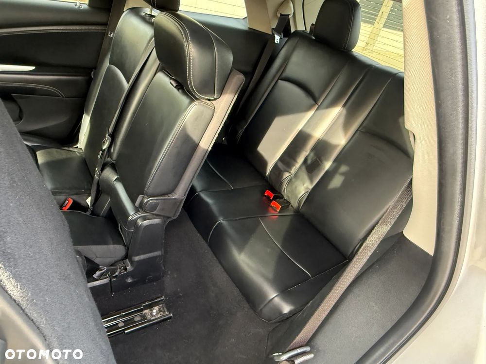 Fiat Freemont 2.0 Multijet 16V DPF Automatik Allrad Lounge - 23