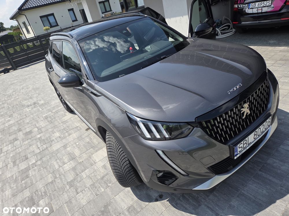 Peugeot 2008 PureTech 130 EAT8 GT Pack - 1