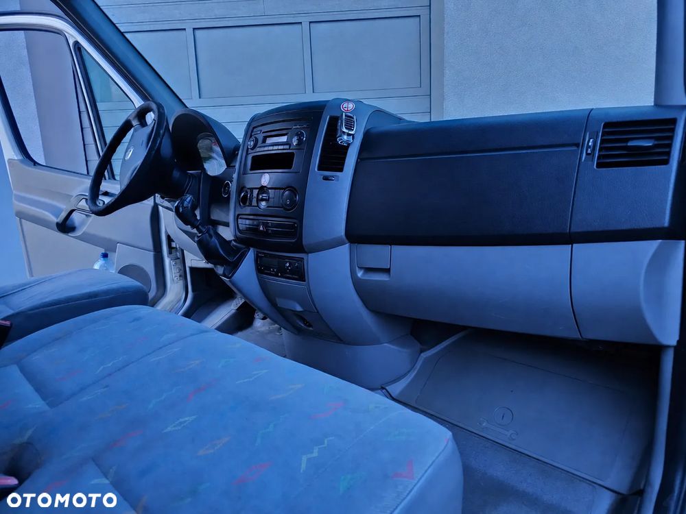 Volkswagen Crafter - 10