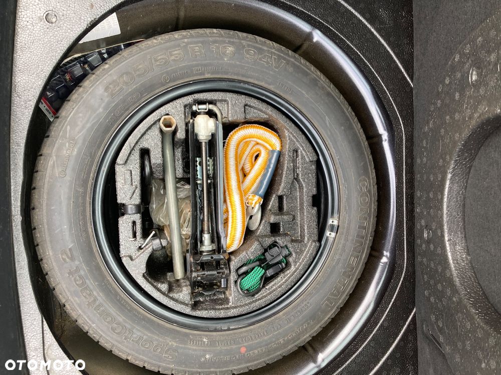 Skoda Superb 2.0 TDI Elegance DSG - 11