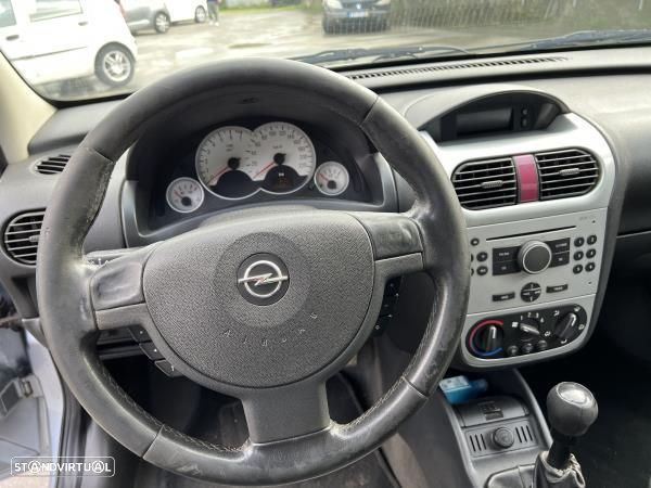 Para Peças Opel Corsa C (X01) - 9