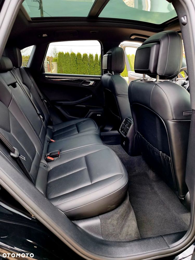 Porsche Macan PDK - 16