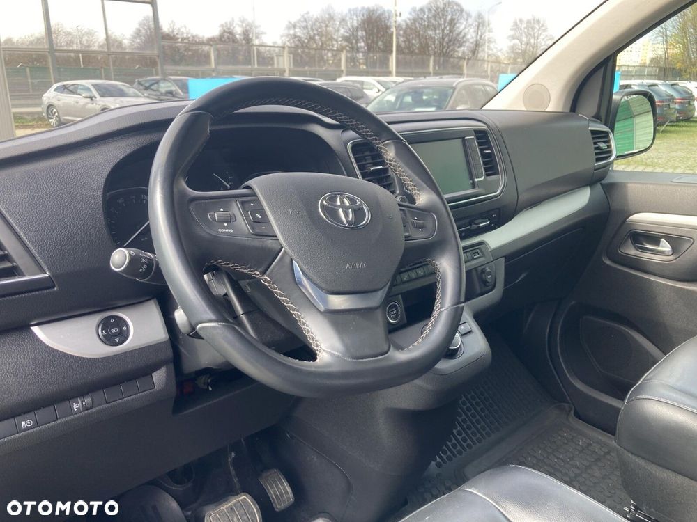 Toyota Proace Verso - 12