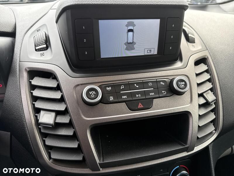 Ford Transit Connect - 15
