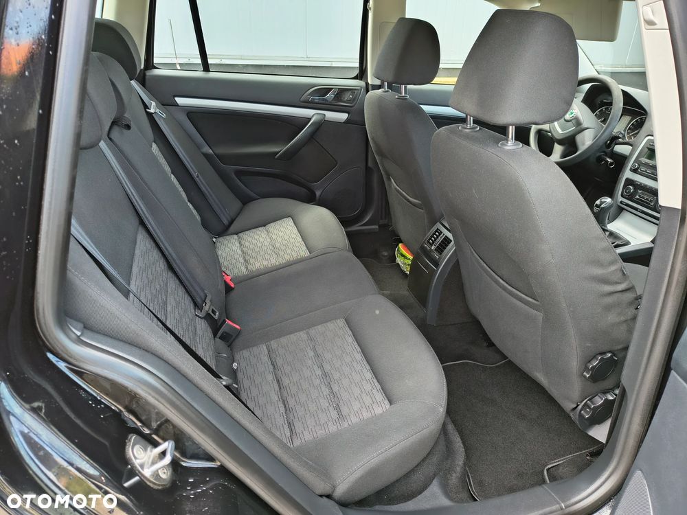 Skoda Octavia 1.8 TSI Ambiente - 15