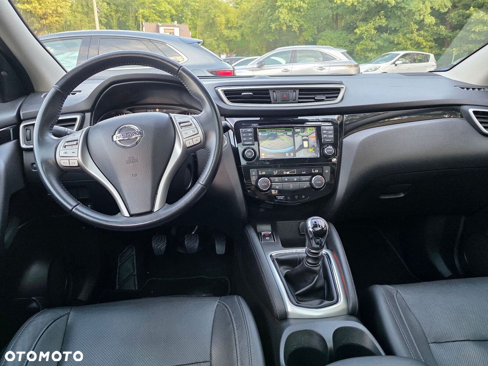 Nissan Qashqai - 12