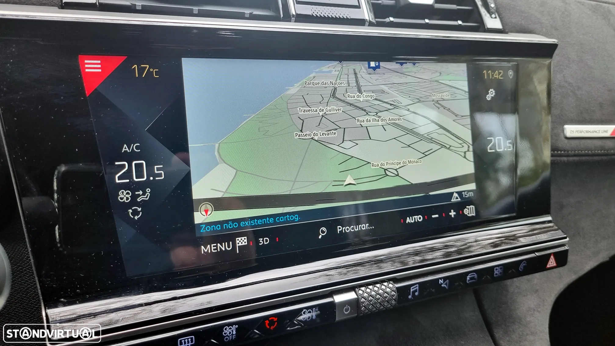 DS DS7 Crossback 2.0 BlueHDi Performance Line EAT8 - 17