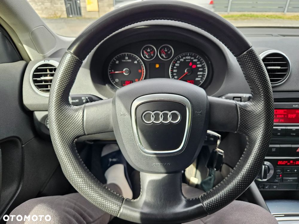 Audi A3 Sportback 1.9 TDI DPF Ambition - 14