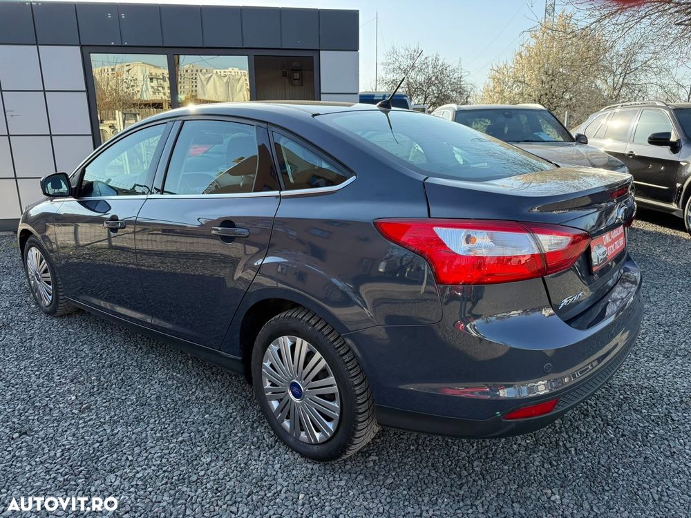 Ford Focus 1.6 EcoBoost Start-Stopp-System Titanium - 3