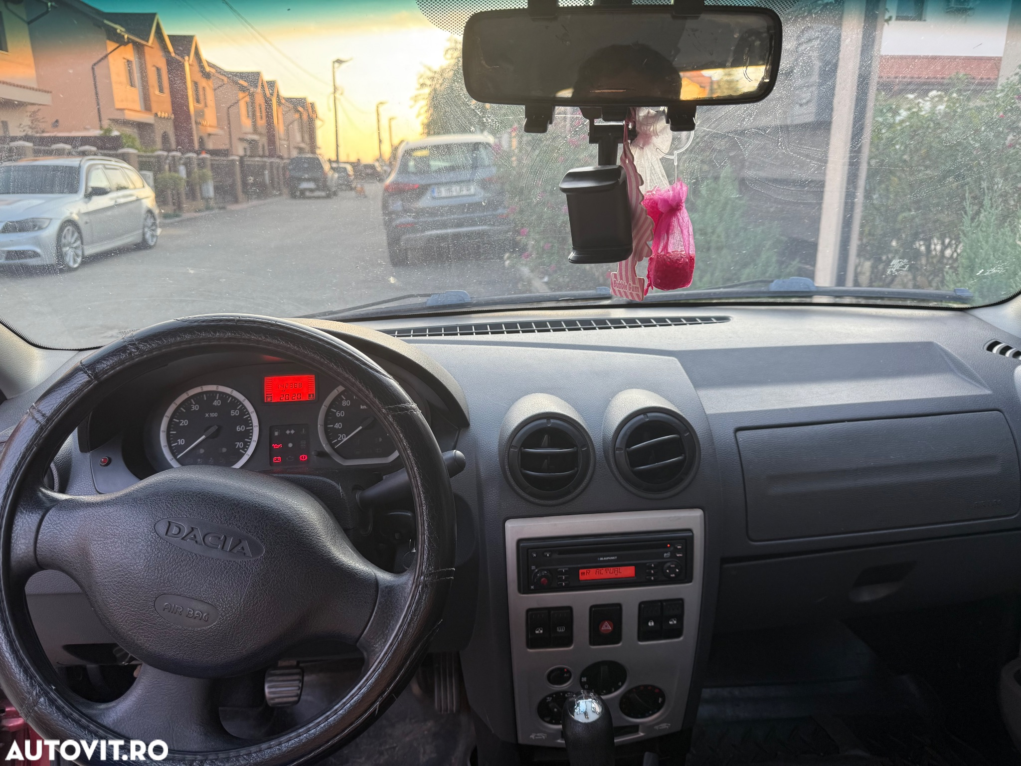 Dacia Logan Express 1.6 MPI - 6