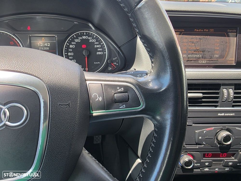 Audi Q5 2.0 TDI Advance - 24