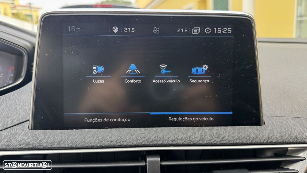 Peugeot 5008 1.2 PureTech Allure EAT8 - 23