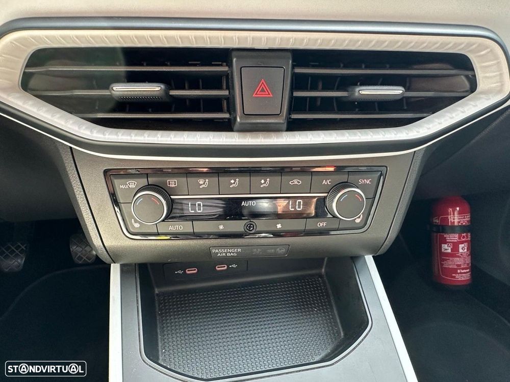 SEAT Arona - 16