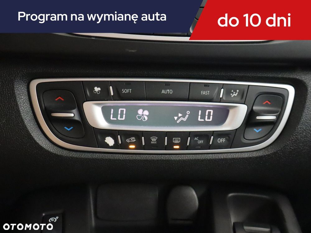 Renault Grand Scenic - 22
