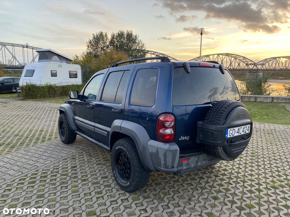 Jeep Cherokee 2.4 Sport - 9