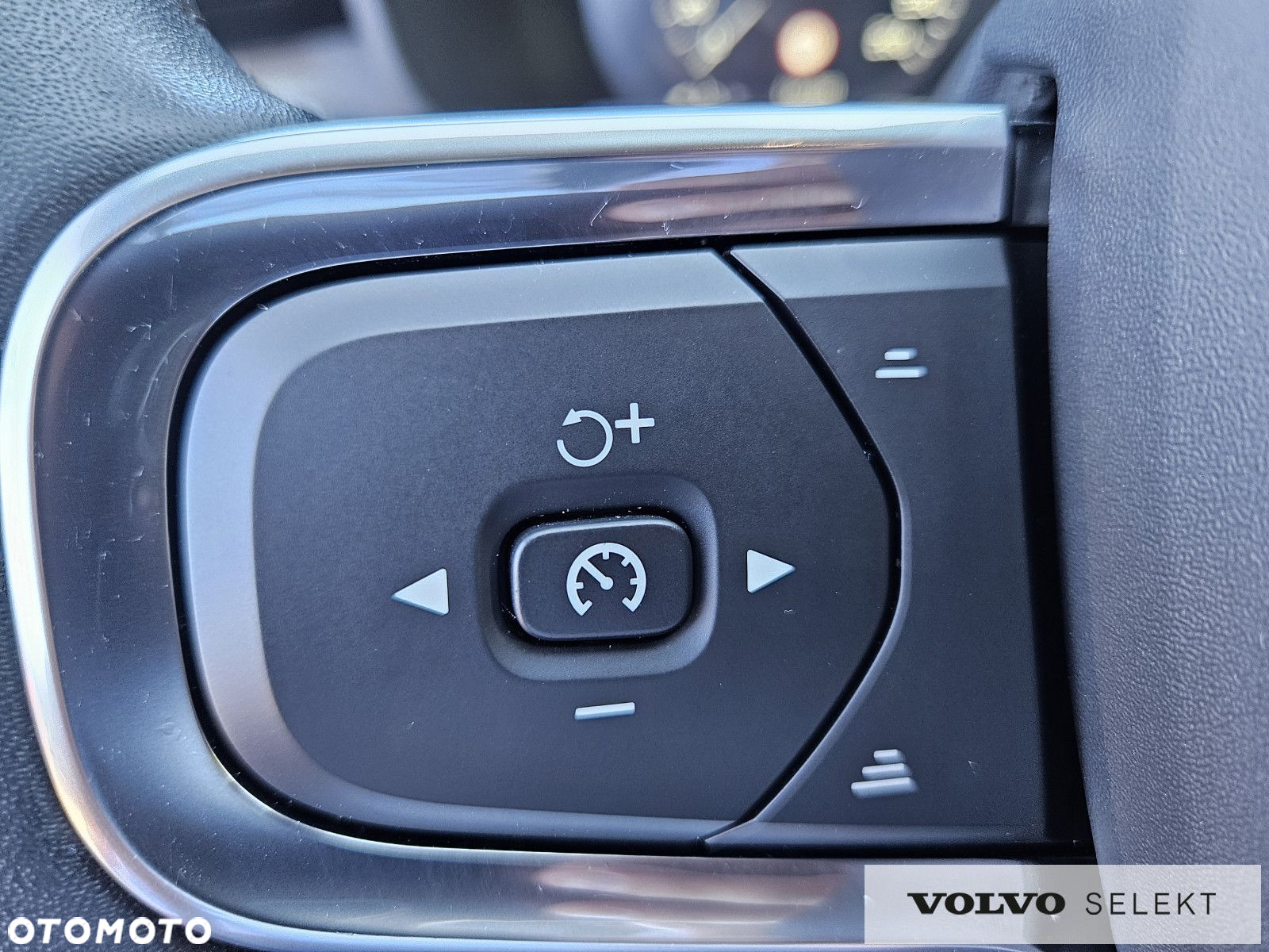 Volvo XC 40 - 22