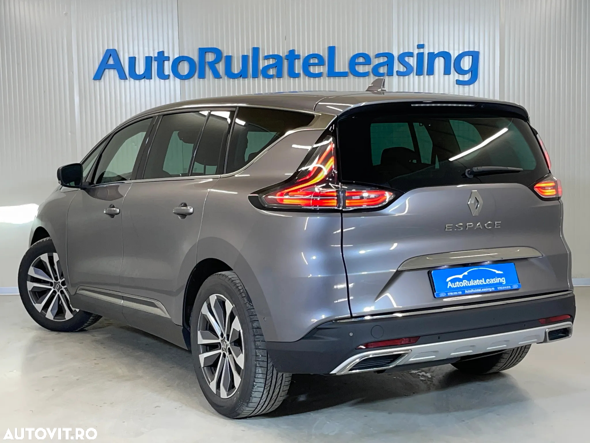 Renault Espace BLUE dCi 160 EDC BUSINESS EDITION - 4