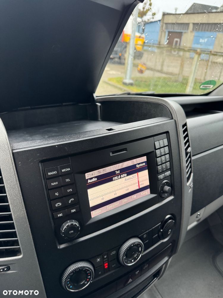 Mercedes-Benz Sprinter - 29