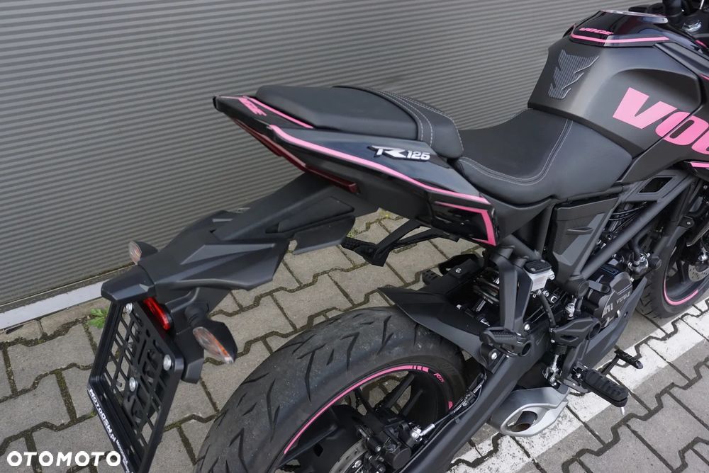 VOGE R125 - 4