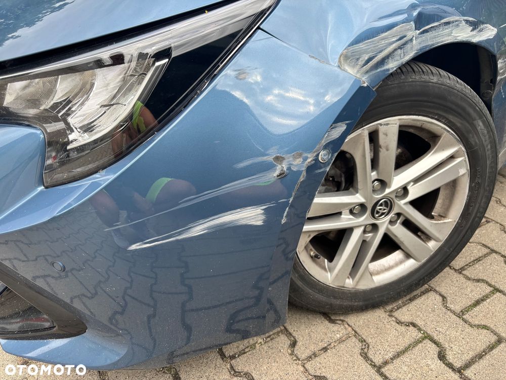 Toyota Corolla 1.8 Hybrid Comfort - 19