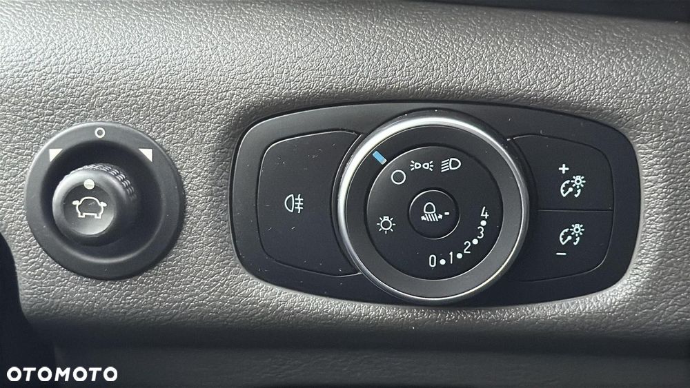 Ford Transit 350 L2 Ambiente - 22