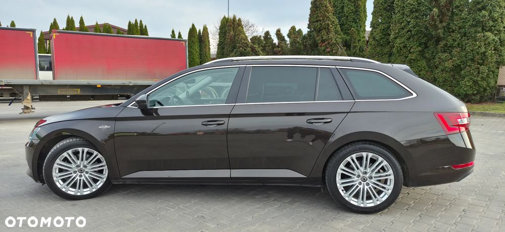 Skoda Superb 2.0 TDI L&K - 10