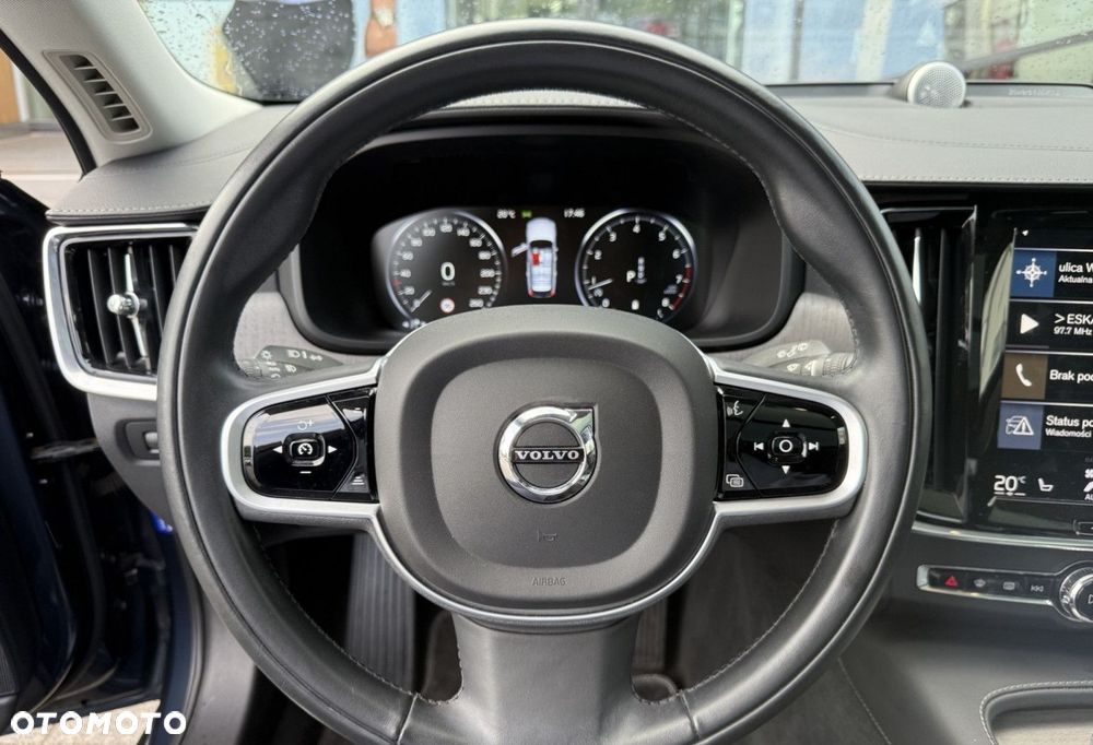 Volvo V90 - 10