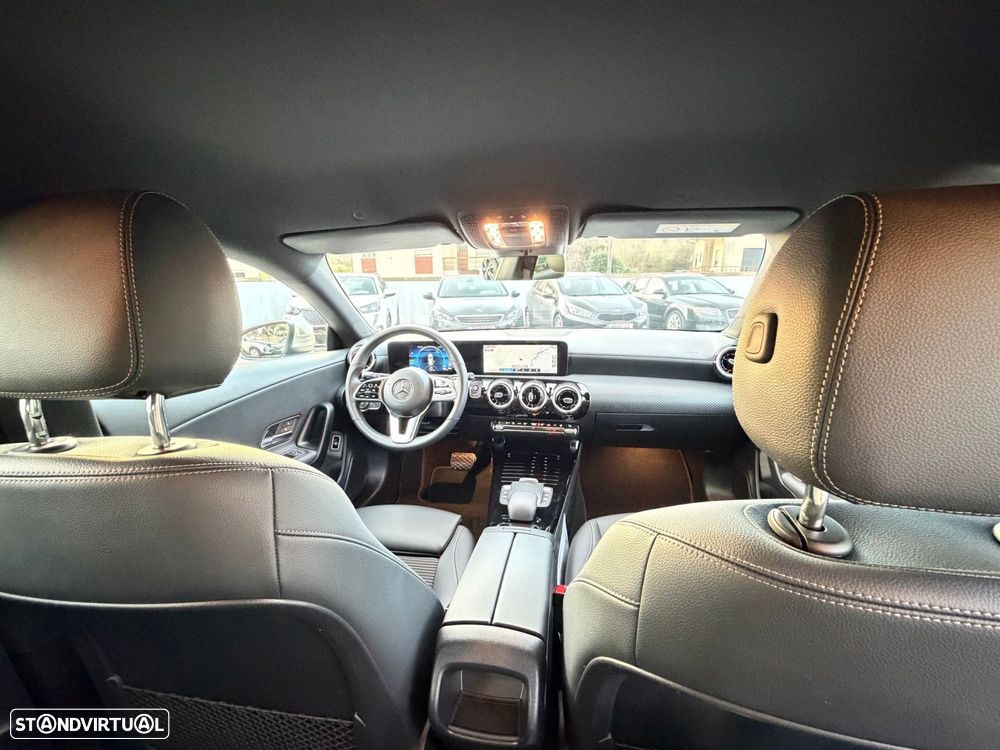 Mercedes-Benz CLA 250 e Shooting Brake Style Plus - 37