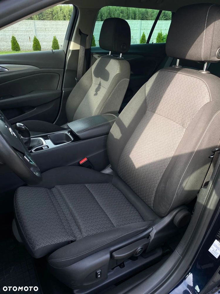 Opel Insignia 2.0 - 37