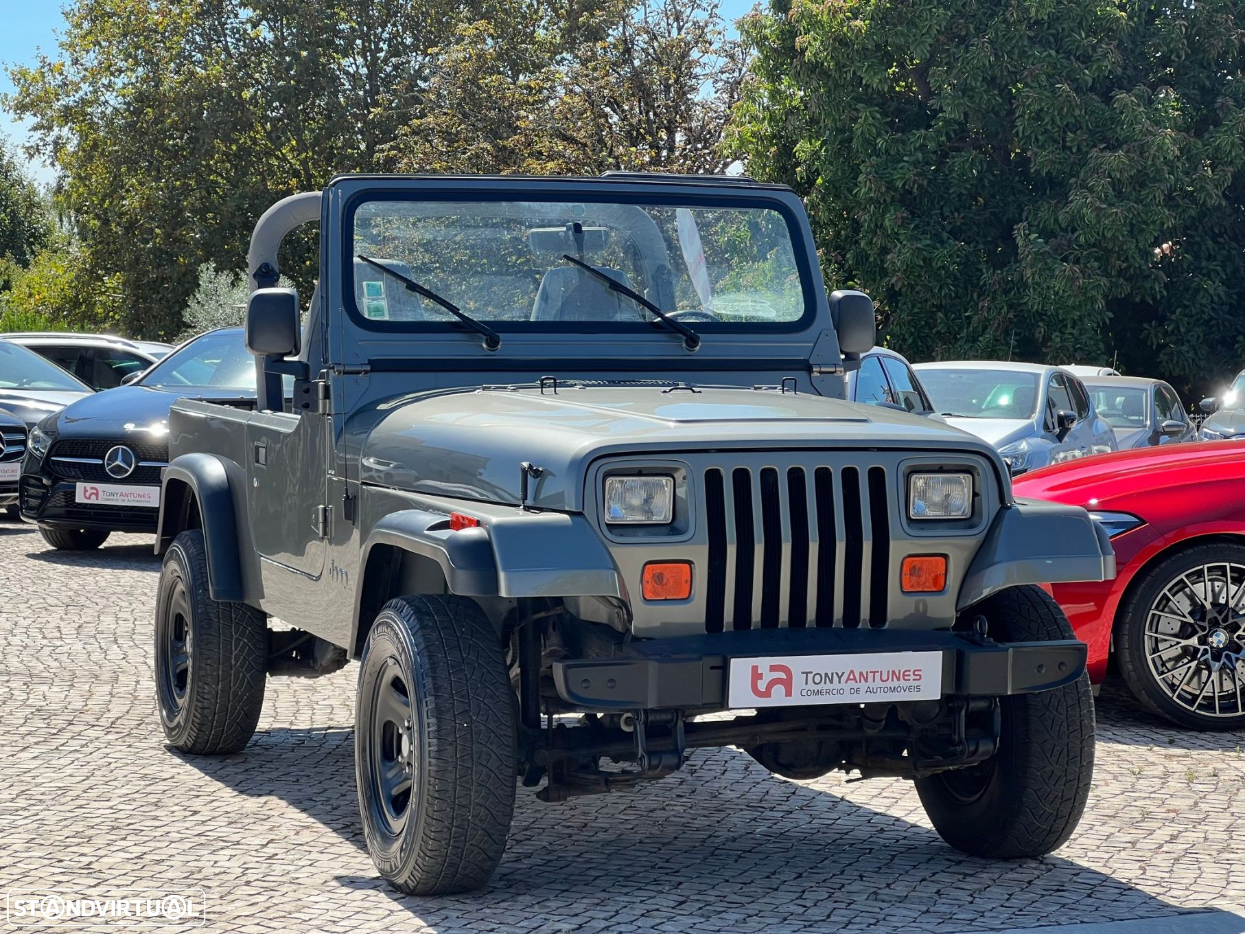 Jeep Wrangler 2.5 Sport Soft Top - 2