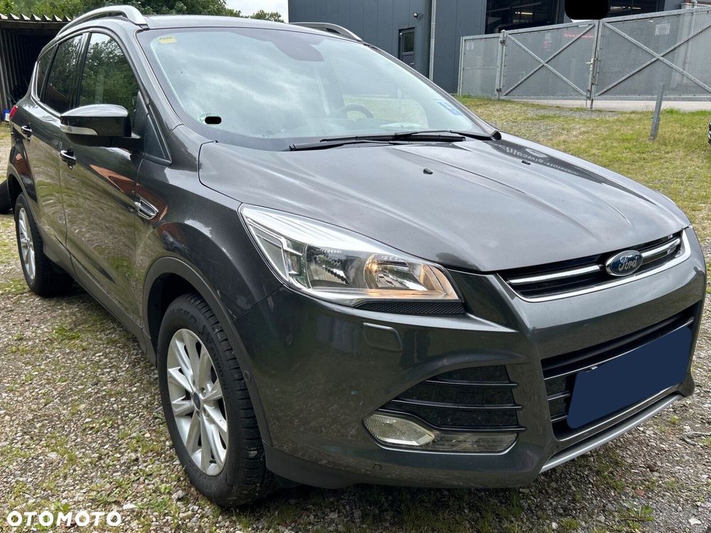 Ford Kuga - 25
