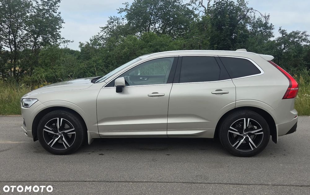 Volvo XC 60 D4 Momentum Pro - 3