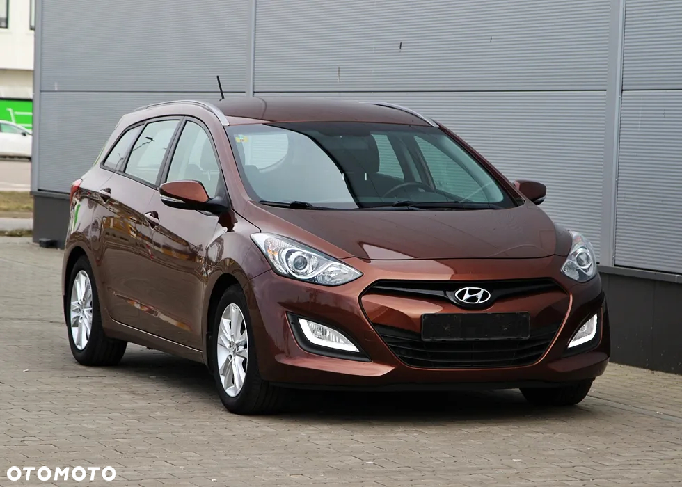 Hyundai i30 1.6 GDI Premium - 9