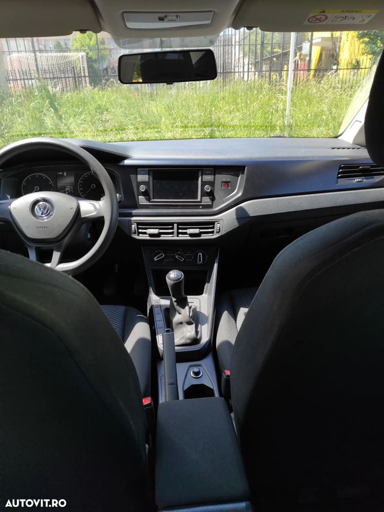 Volkswagen Polo - 5