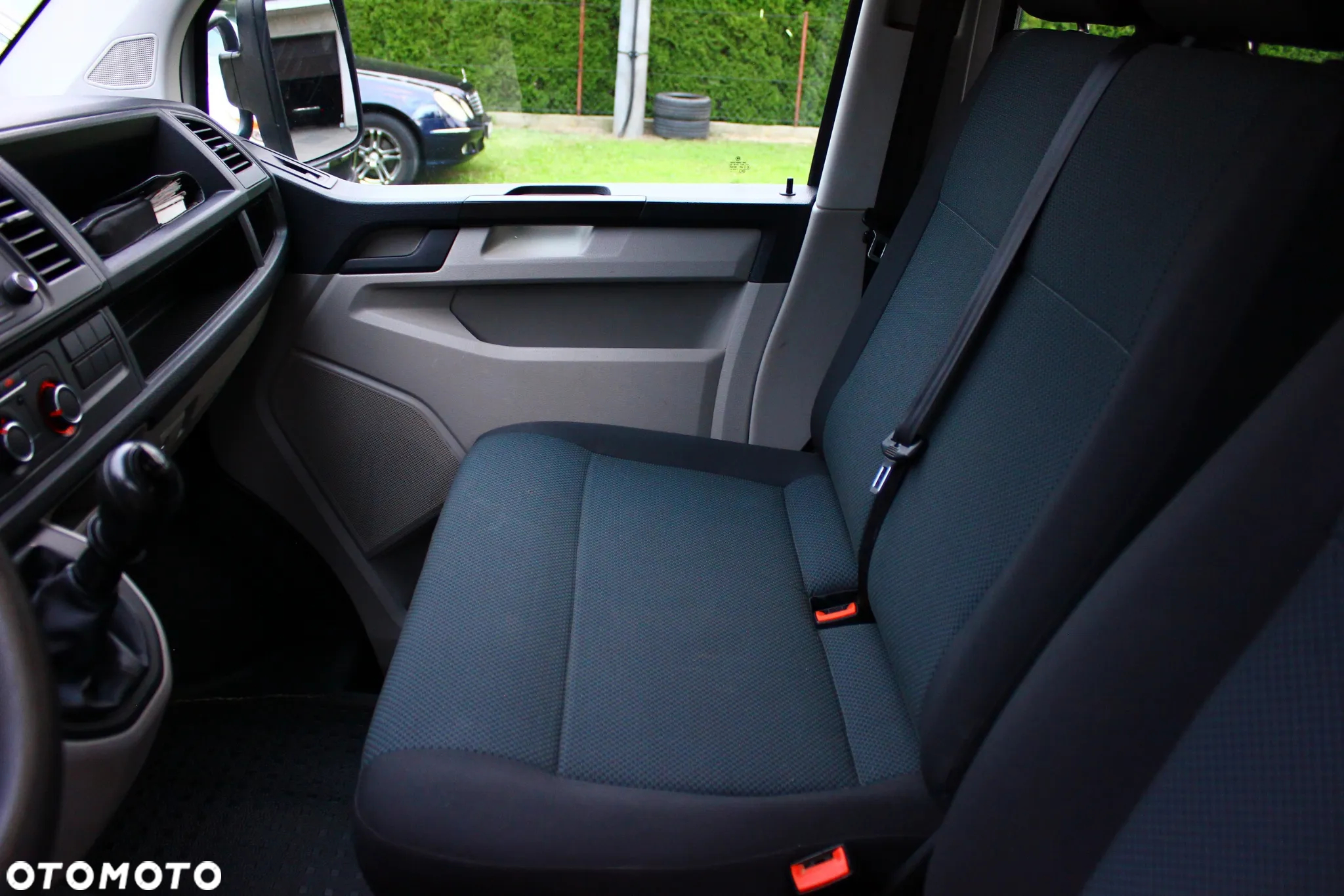 Volkswagen Transporter T6 2.0 TDI 102KM DOKA BRYGADÓWKA 6 OSÓB FV23% - 24