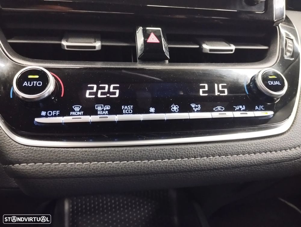 Toyota Corolla Touring Sports 1.8 Hybrid Comfort - 28