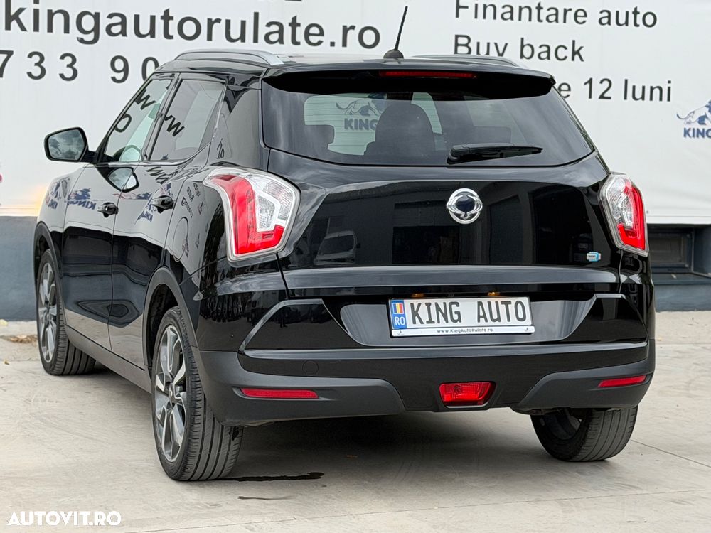 SsangYong Tivoli e-XDi 160 2WD Start/Stop Crystal - 24
