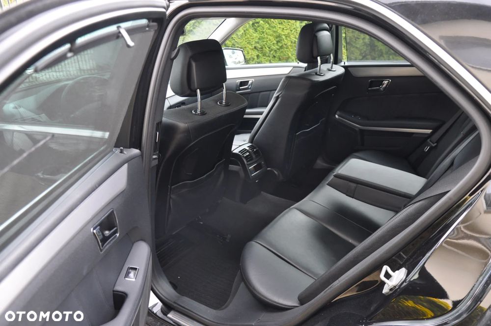 Mercedes-Benz Klasa E 250 CDI DPF BlueEFFICIENCY Automatik Avantgarde - 21