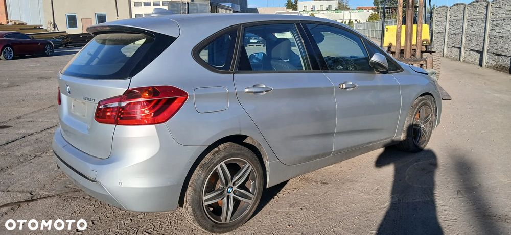 BMW Seria 2 216d Advantage - 3