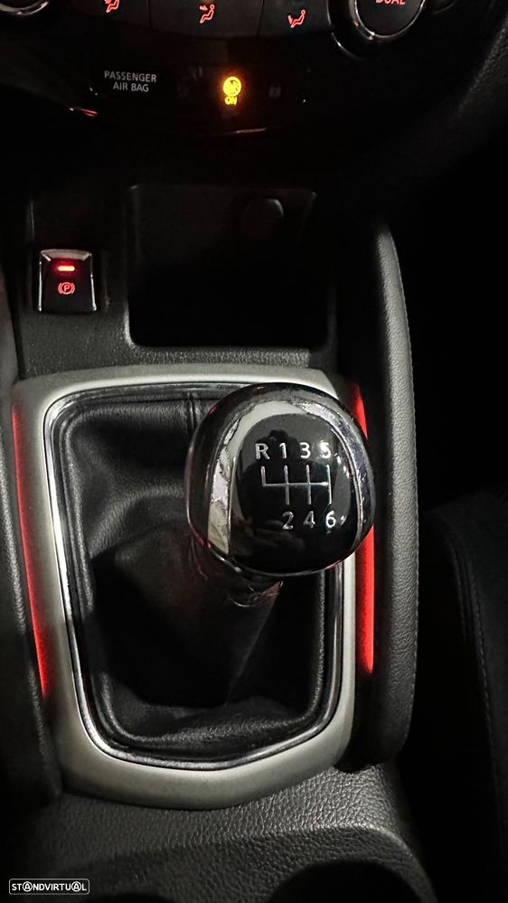 Nissan Qashqai 1.5 dCi Tekna Premium S - 20