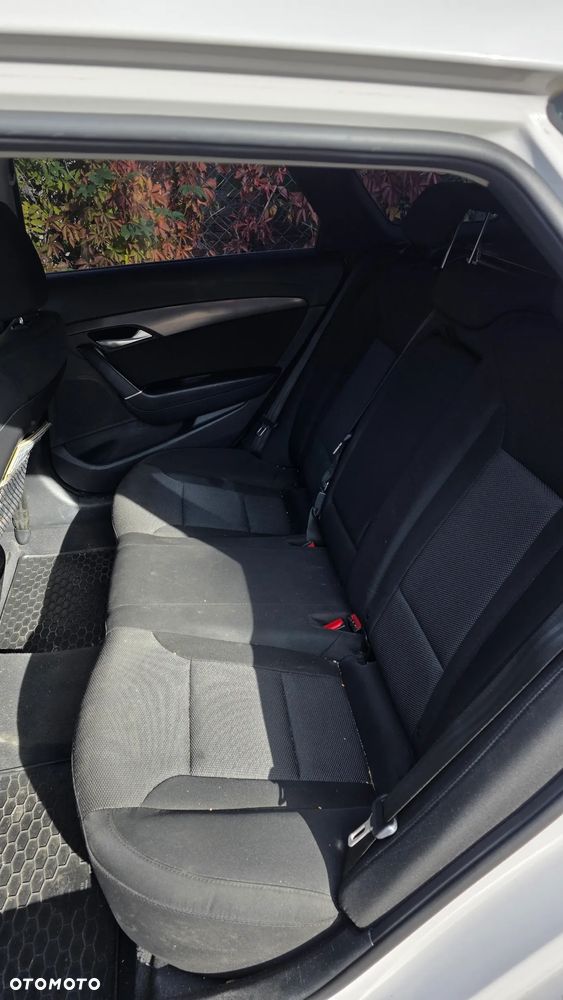 Hyundai i40 1.7 CRDi Comfort - 10