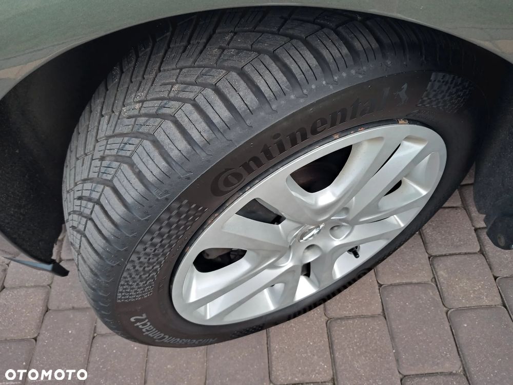 Opel Astra 1.4 T Dynamic S&S - 29