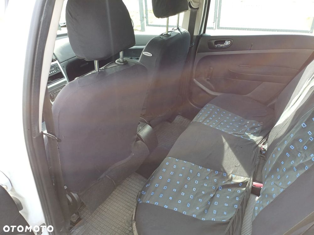 Peugeot 307 1.6 HDI D-sign - 15