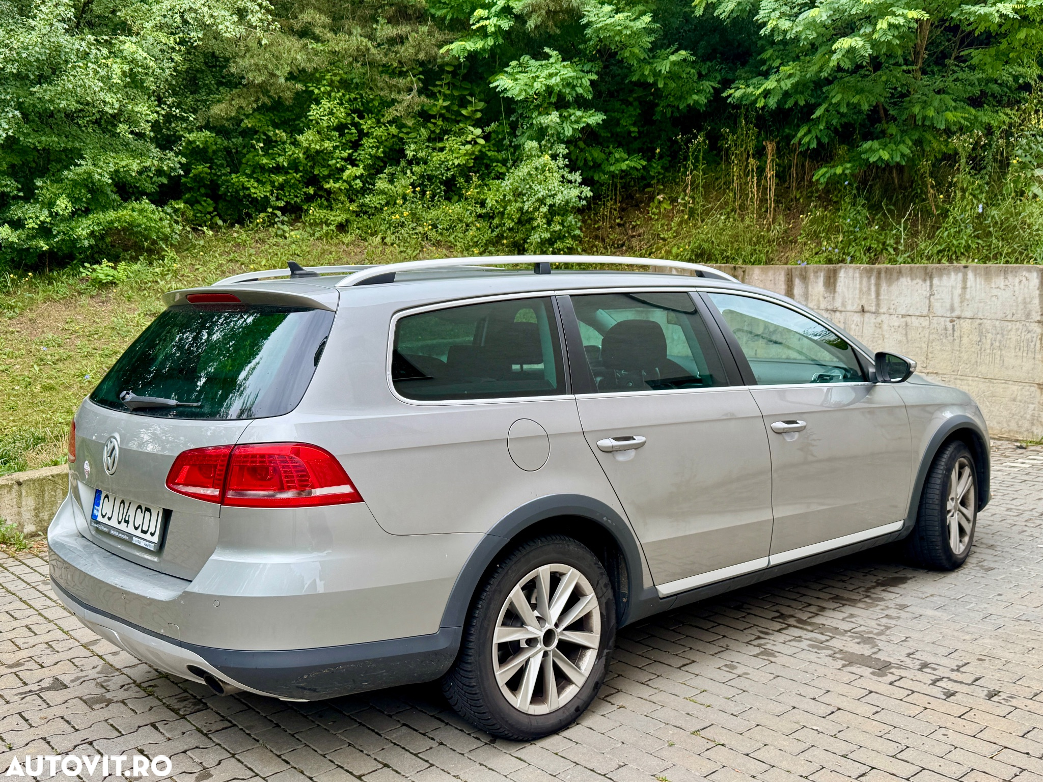 Volkswagen Passat Alltrack 2.0 TDI 4Motion BMT - 13